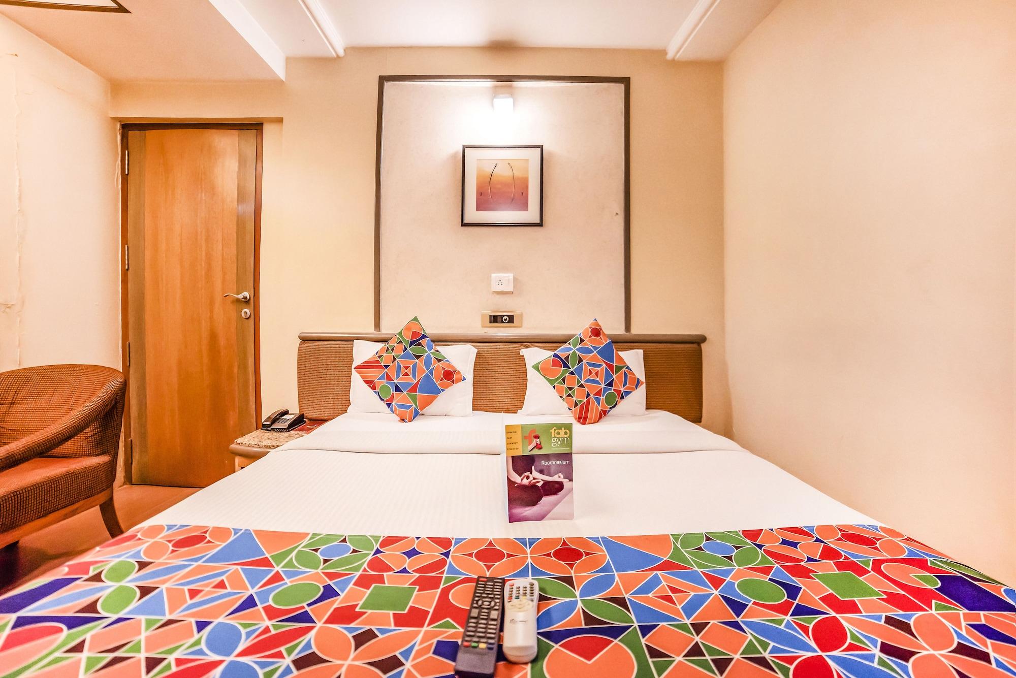 Hotel Gandharva Shivajinagar Pune Exterior foto